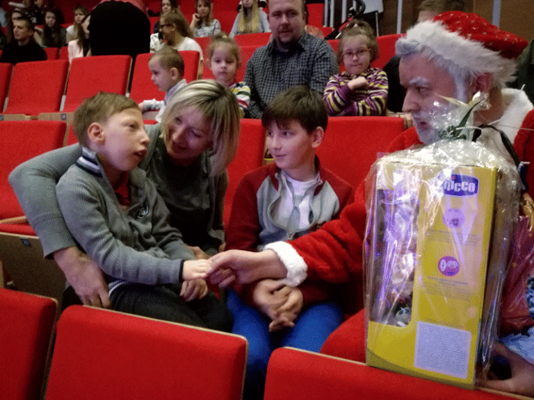 czolowka.gif - 295.64 kB